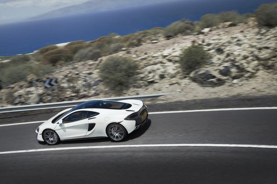  McLaren 570GT 2016 года  (UK) (фото 87 из 125)